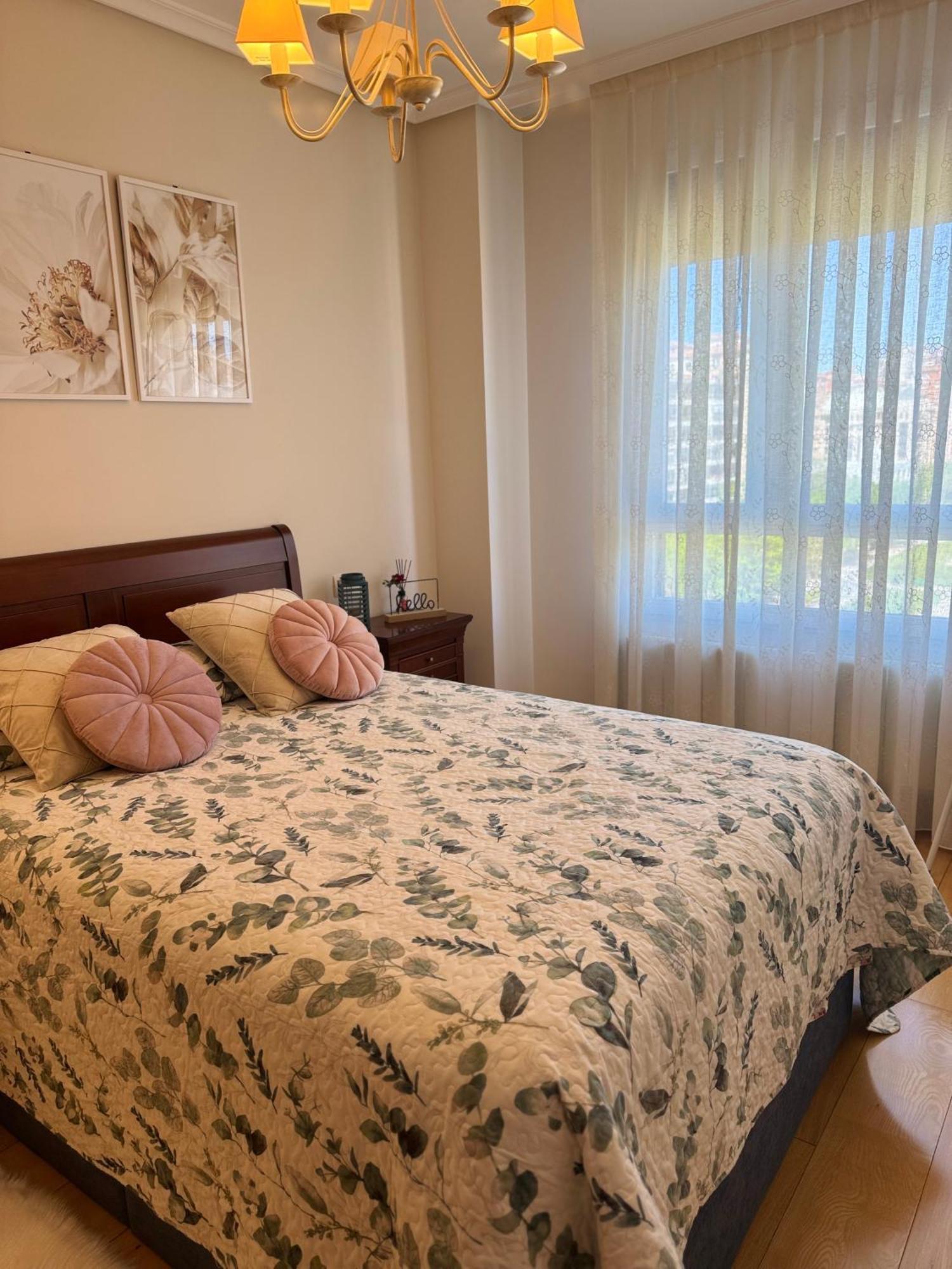 Habitaciones De Lujo Con Hermosas Vistas A La Cuidad Burgo エクステリア 写真